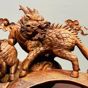 Song Kỳ Lân Đứng Cầu Gậy Như Ý Gỗ Sưa