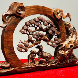 Tam Dương Đứng Tùng Gỗ Cẩm