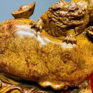 Nghê Trấn Bao Tiền Gỗ Nu Hương