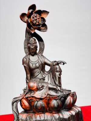Phật Bà Quan Âm Toạ Đài Sen Gỗ Trắc