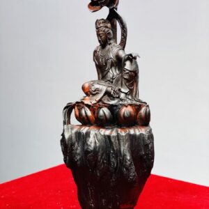 Phật Bà Quan Âm Toạ Đài Sen Gỗ Trắc