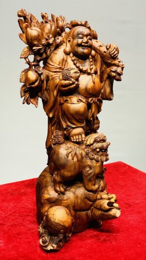 Di Lạc Vác Cành Đào Nhất Tiểu Đứng Bao Tiền Gỗ Sưa