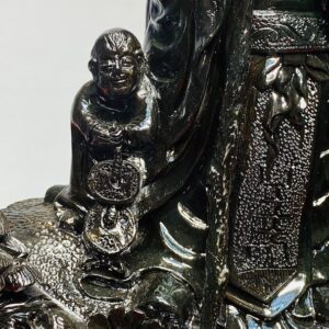 Ông Thọ Đứng Tùng Gỗ Mun Sừng