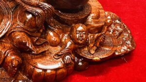 Di Lạc Nhị Tiểu Ngồi Bao Tiền Gỗ Cẩm