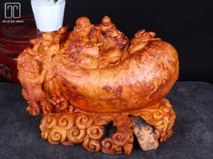 Di Lạc Nhị Tiểu Ngồi Bao Tiền Gỗ Nu Hương Ôm Đá