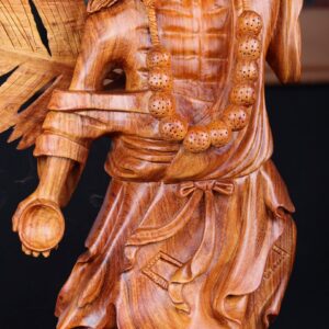 Tế Công Gỗ Hương