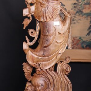 Đạt Ma Đứng Nghê Quá Hải Gỗ Mun Đuôi Công