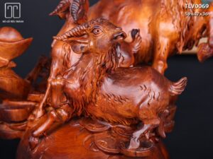 Tam Dương Khai Thái Gỗ Hương