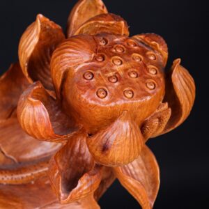 Phật Quan Âm Ngự Sen Gỗ Nu Hương