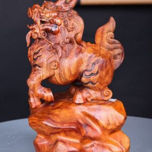 Hoả Kỳ Lân Gỗ Sưa
