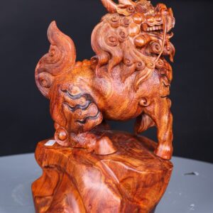 Hoả Kỳ Lân Gỗ Sưa