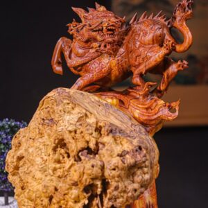 Kỳ Lân Gỗ Nu cẩm