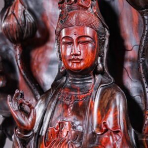 Phật Quan Âm Đài Sen Gỗ Trắc