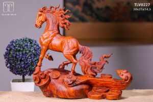 Nhất Mã Đứng Bao Tiền Cầu Gậy Như Ý Gỗ Sưa