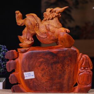 Tỳ Hưu Trấn Bao Tiền Gỗ Nu Hương