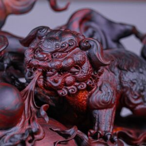 Tam Nghề Vờn Cầu Gỗ Trắc