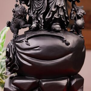 Di Lạc Nhị Tiểu Vác Cành Đào Đứng Bao Tiền Gỗ Mun Sừng Khánh Hoà