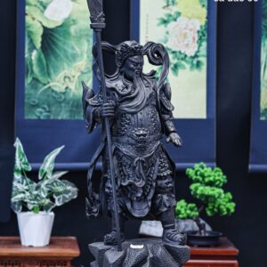 Quan công gỗ mun