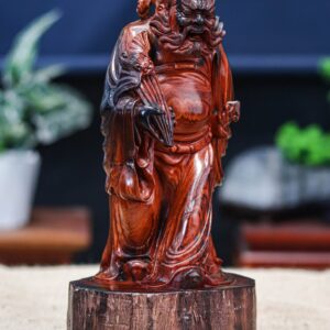 Tượng trung quỳ gỗ trắc