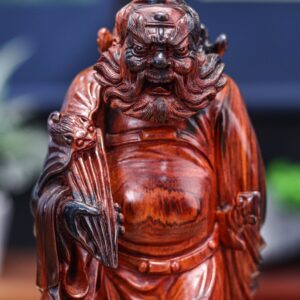 Tượng trung quỳ gỗ trắc