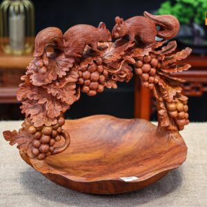 Giỏ nho sóc hương đá