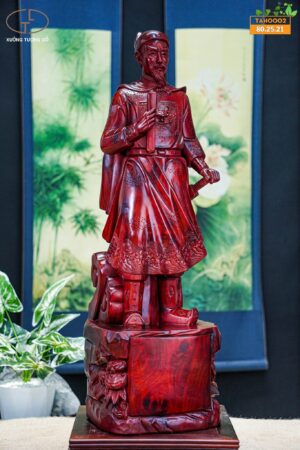 TƯỢNG TRẦN QUỐC TUẤN VƯƠNG MỘC TỬ ĐÀN