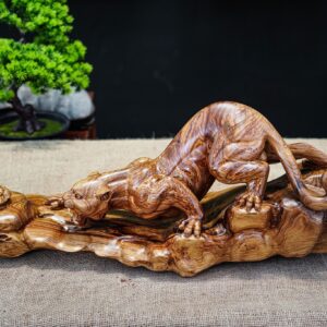 Báo săn mồi gỗ cẩm lai