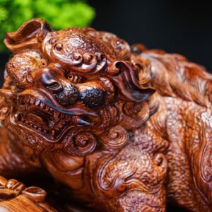 Nghê gỗ hương