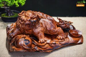 Nghê gỗ hương