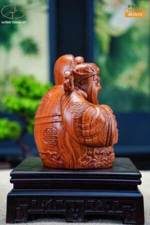 Thần tài gỗ hương