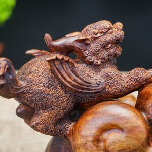 Tam nghê gỗ sưa