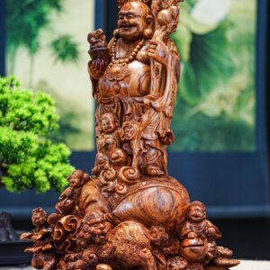 Di lạc đứng gỗ sưa