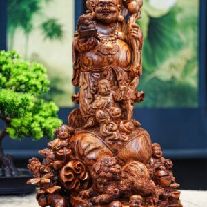 Di lạc đứng gỗ sưa