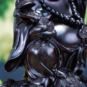 Di lặc vác cành đào