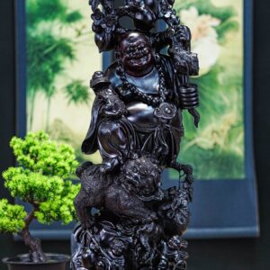 Di lặc vác cành đào