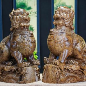 Lân sư mun đuôi công ( trái + phải )