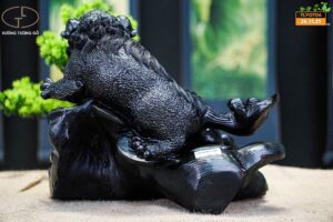Nghê gỗ mun xừng
