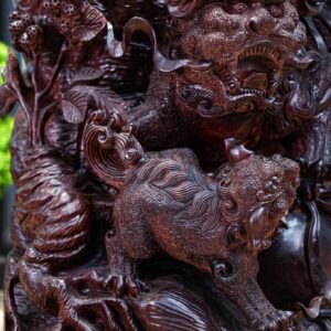 Đạt ma đứng gỗ tử đàn đỏ