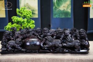 Cửu nghê gỗ tử đàn tím