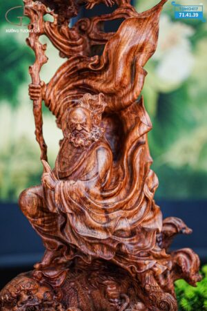 Đạt ma múa võ gỗ sưa