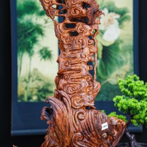 Đạt ma múa võ gỗ sưa