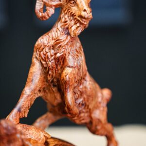 Dê đứng bao tiền nu hương