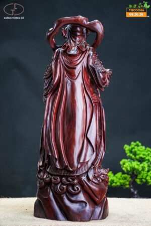 Quan công chống đao gỗ tử đàn