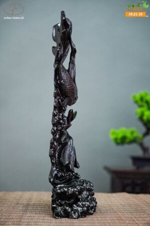 Song ngư vượt sóng gỗ trắc