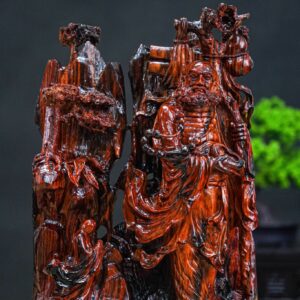 Đạt ma sư tổ gỗ trắc