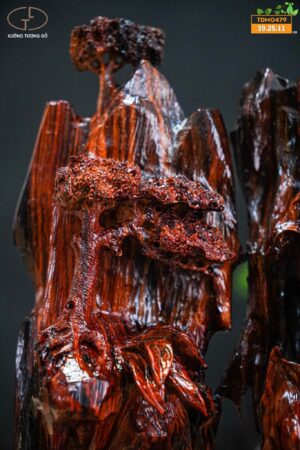 Đạt ma sư tổ gỗ trắc