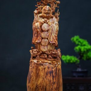 Di lặc long lân gỗ sưa