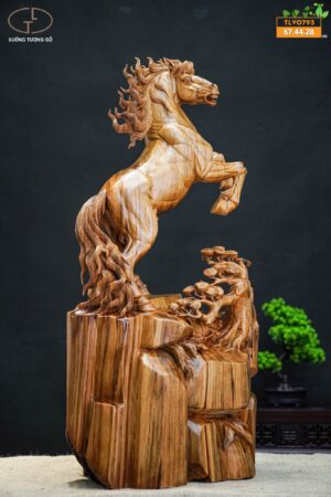 Nhất mã gỗ ngọc am