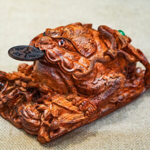 thiềm thừ gỗ sưa