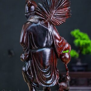 Tế công đứng gỗ trắc